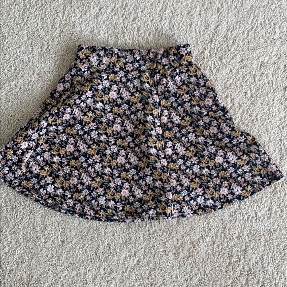 Pretty floral skirt